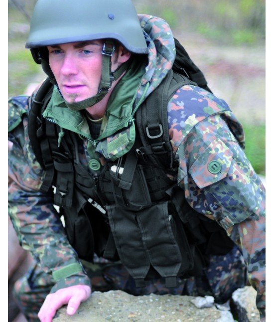 GILET TACTICAL AK74 - 12 poches GILET TACTICAL AK74 - 12 poches
